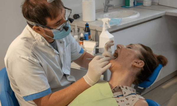 Best teeth cleaning in whitefield